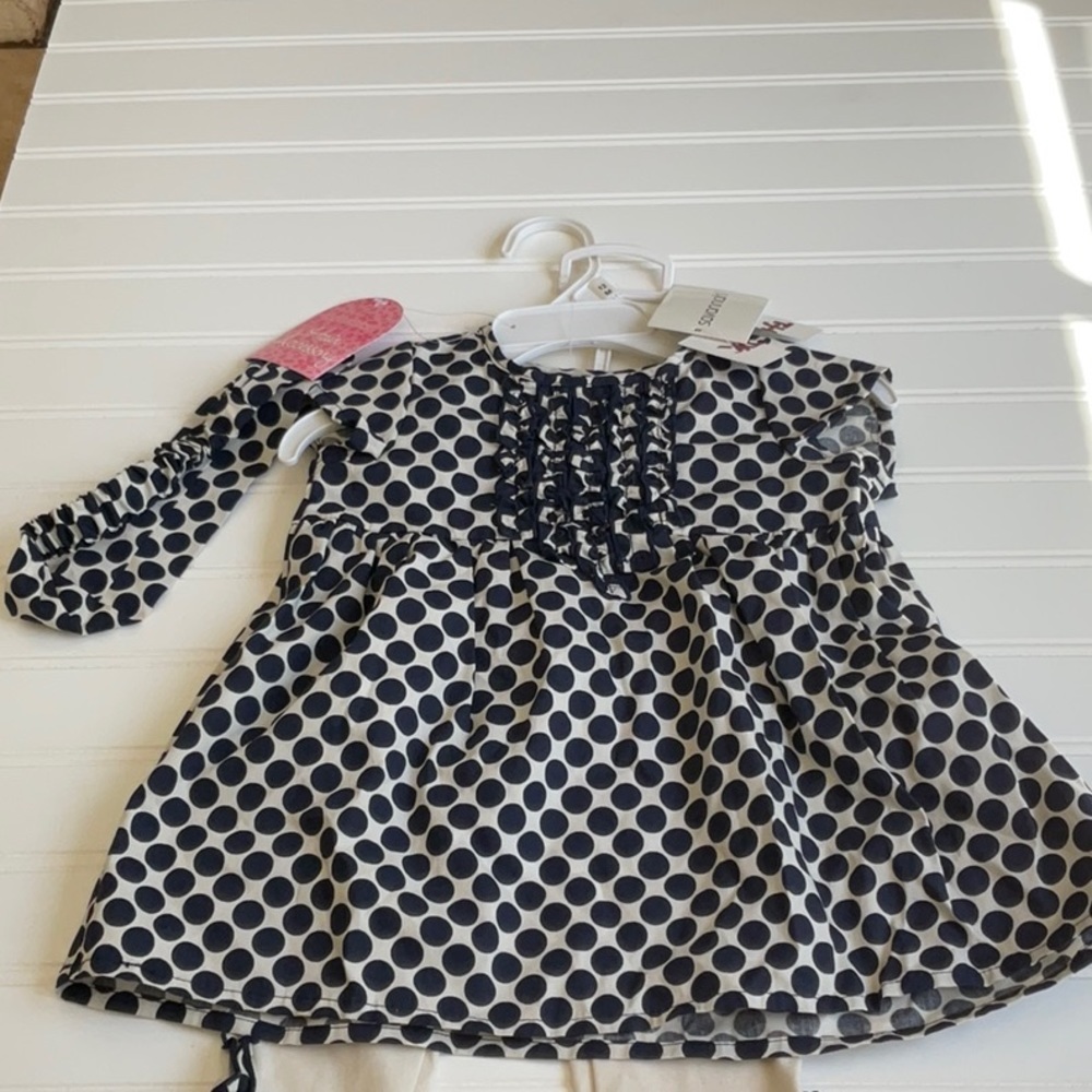 Savannah Polkadots Matching Set with Matching hair accessory.